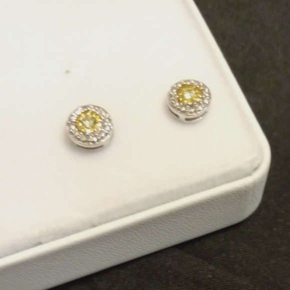 1/4 CT diamond earrings 925 Silver - Picture 2 of 7